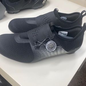 Shimano SH-IC500 Women's Cycling Shoes (Black) size 39